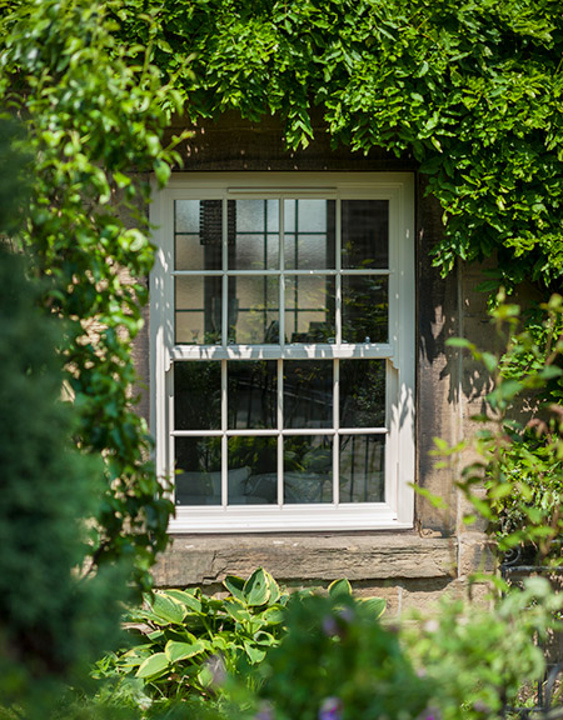 Vertical sliding window